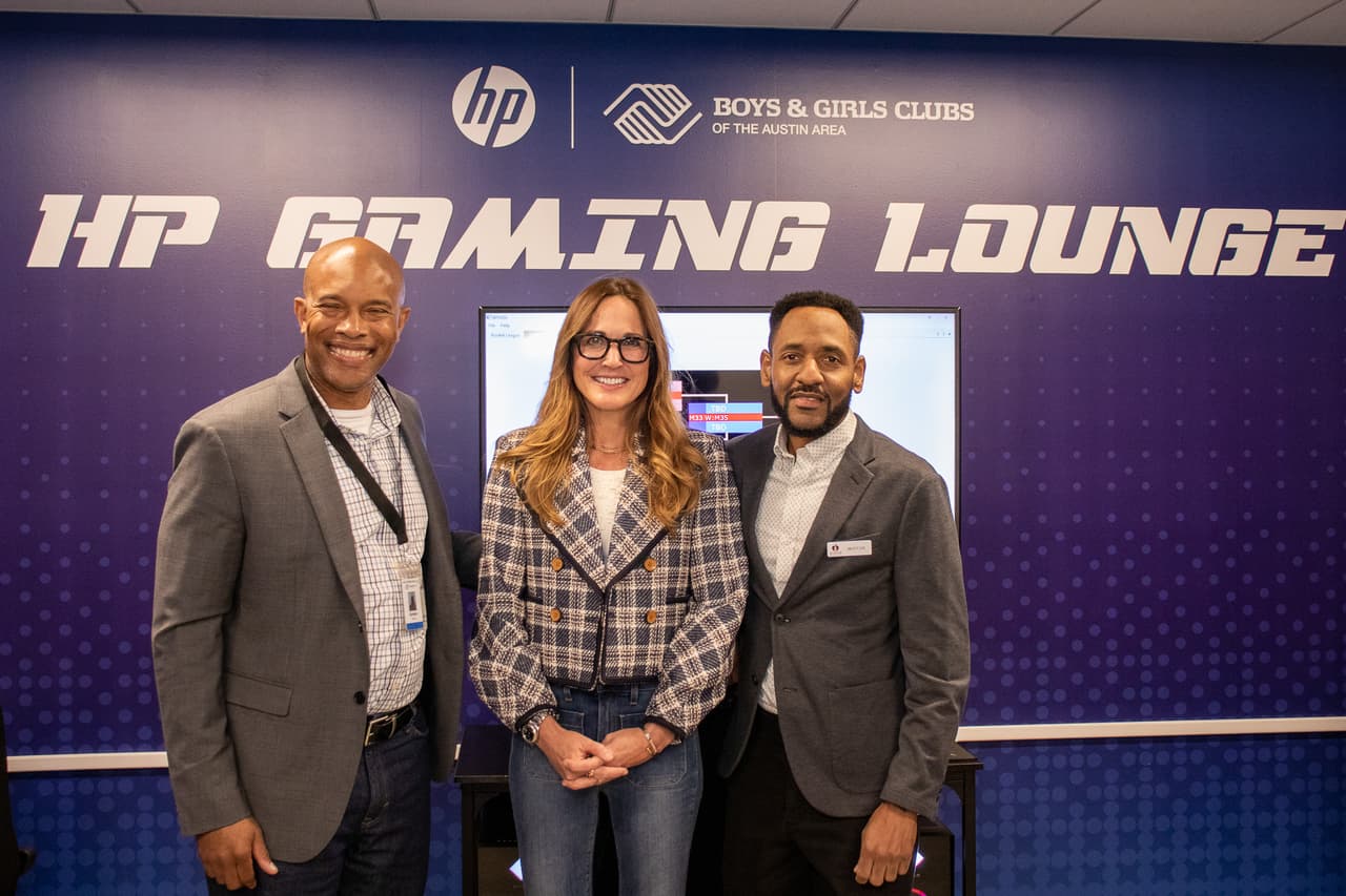 Boys & Girls Clubs of the Austin Area (BGCAA) celebró la apertura del salón en el campus Sheth Family el lunes, 13 de marzo.