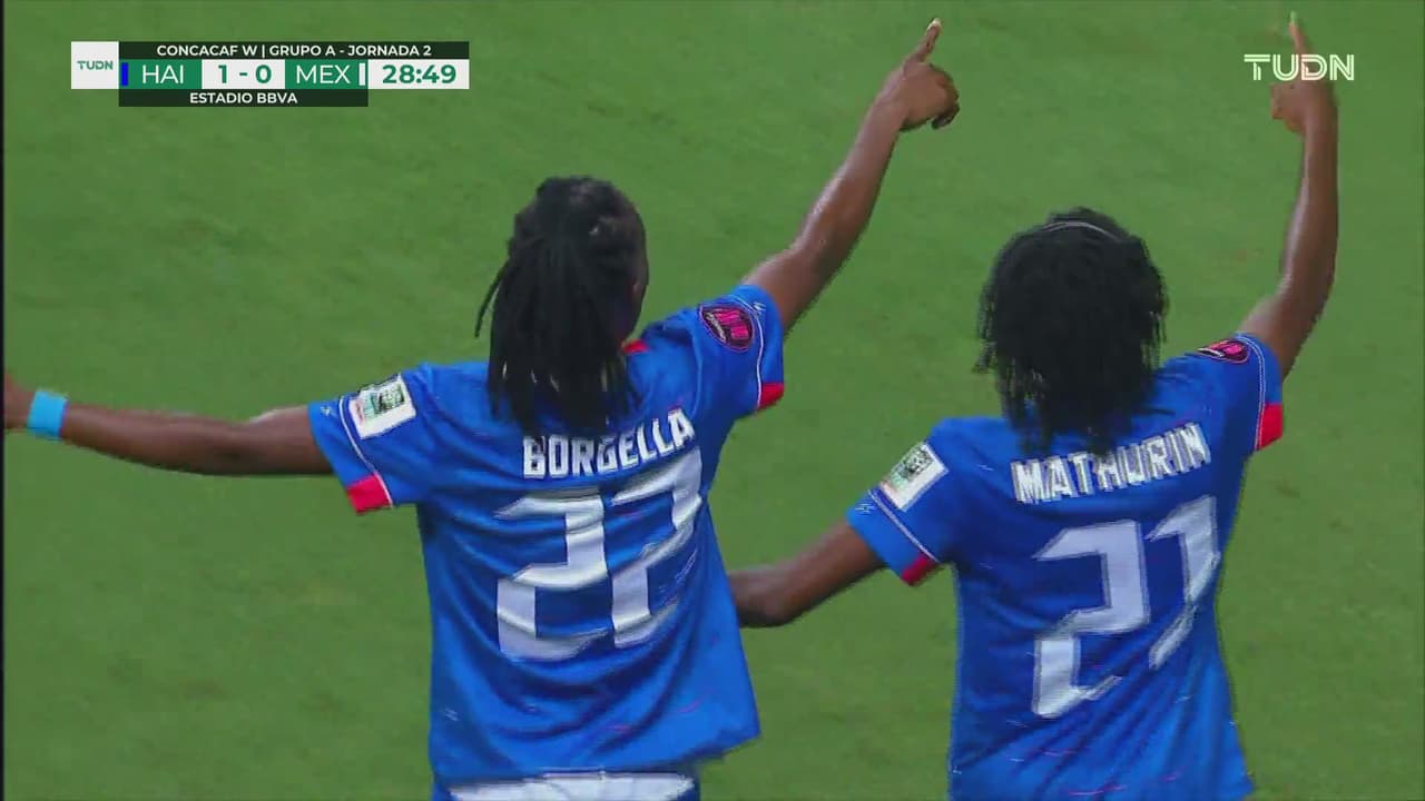 ¡No va al marcador! Offside de Borgella tras remate de cabeza