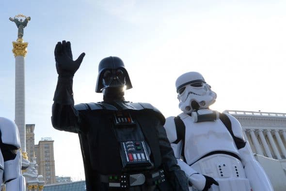 ¿Su candidatura es una broma? Por el contrario, dice Vader. "Durante 20 años Ucrania fue un circo", dijo al Bloomberg.