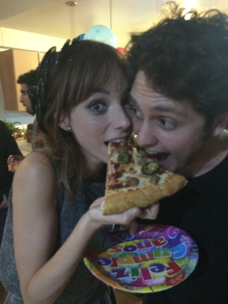 Recientemente Christopher confirmó su relación con Serradilla y algunas personas estipulan que mientras estaba con Natalia le fue infiel con su actual pareja.