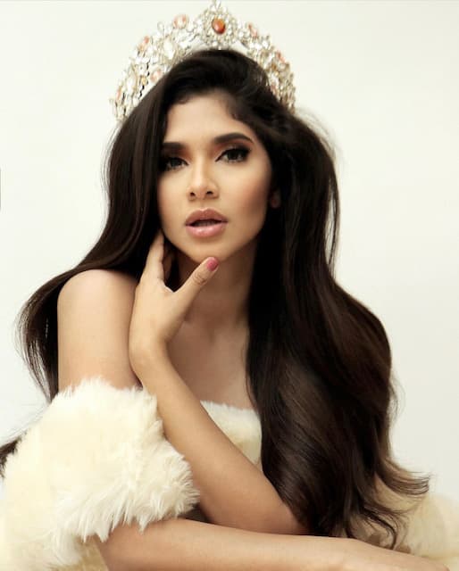 Arrestan en México a exreina de belleza y la vinculan a una red de secuestradores