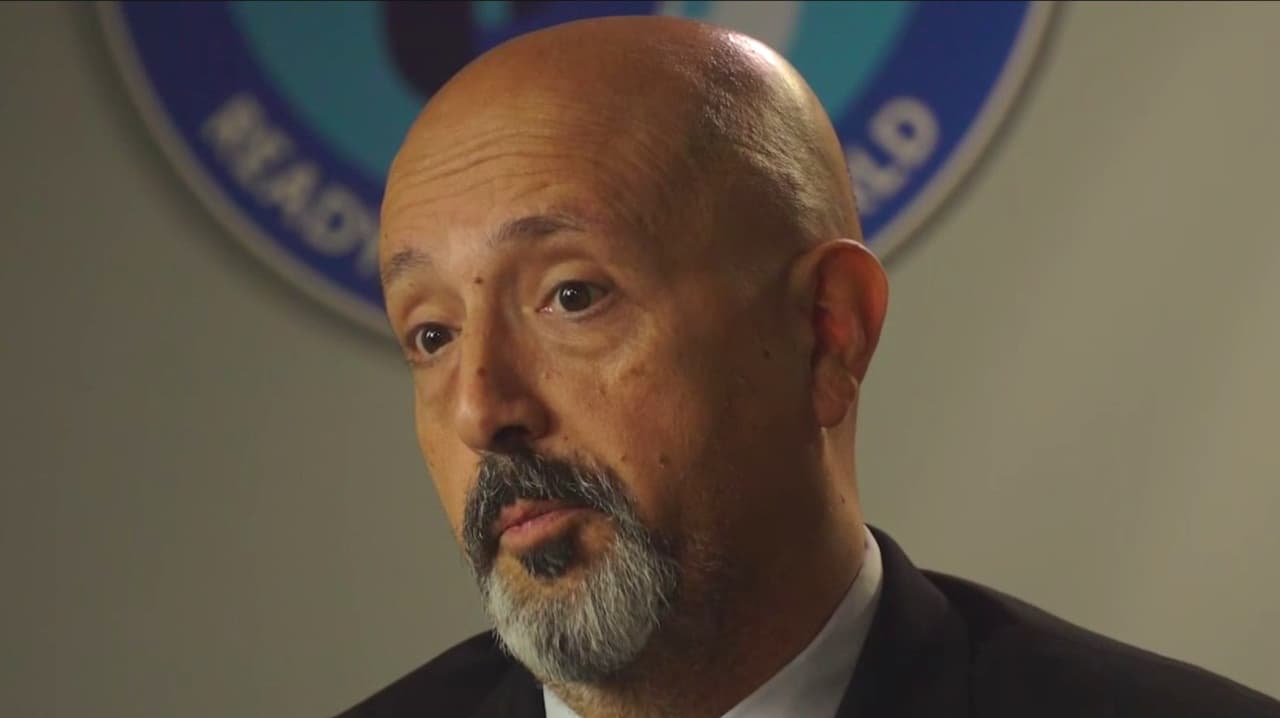 Superintendente interino de LAUSD responde ante inminente huelga que afectaría a 500,000 estudiantes