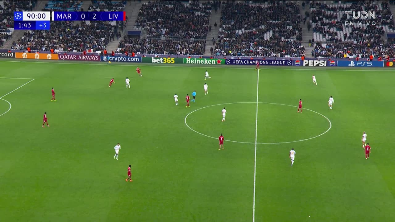 ¡GOL!  anota para Liverpool. Cody Gakpo