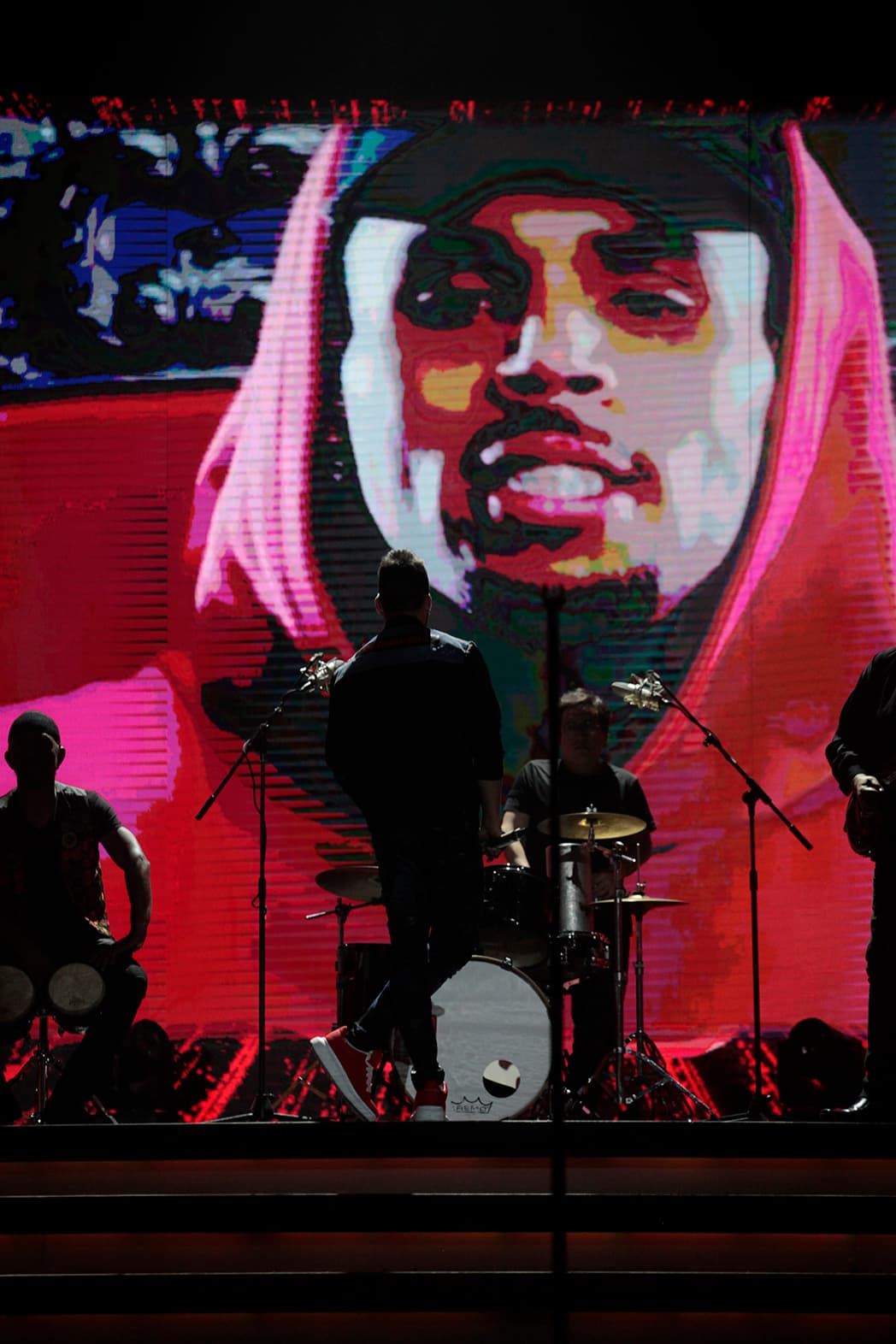 El escenario de Pequeños Gigantes tuvo un súper invitado: Prince Royce.