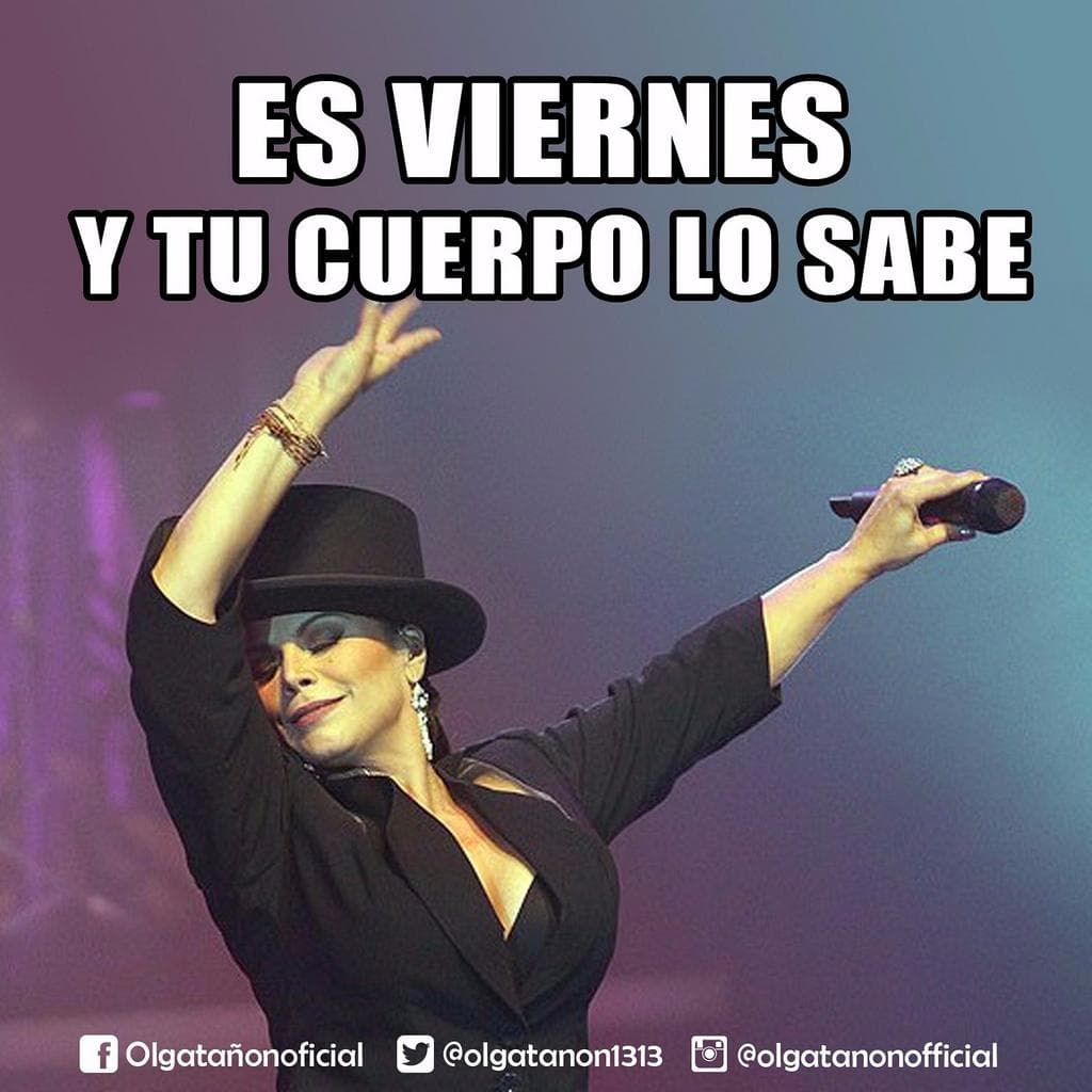 Cualquier pose o gesto son buen pretexto para ponerle un toque de diversión a sus fotografías. No es raro encontrar este tipo de publicaciones en sus redes sociales.