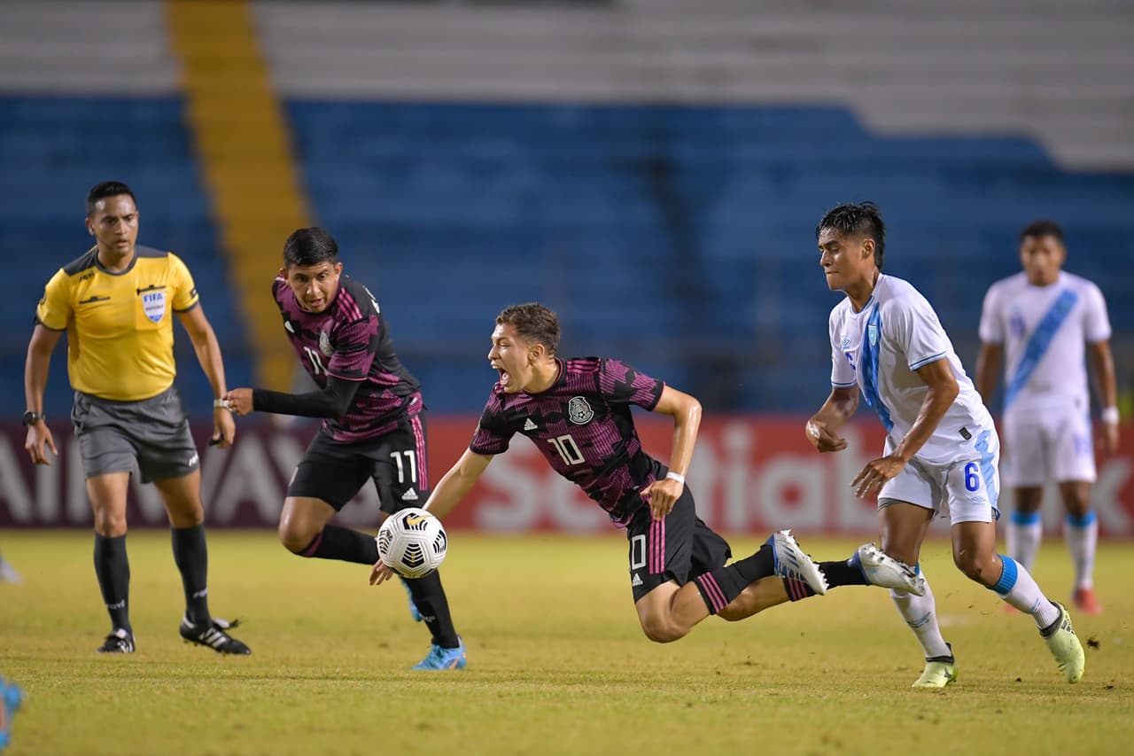 Guatemala venció a México en penales (2-1) tras empatar 1-1 en el tiempo regular para calificar al Mundial Sub-20 de Indonesia 2023; el Tri se queda sin Copa del Mundo y sin los Juegos Olímpicos de París 2024.