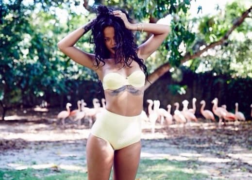 Si te preguntas de dónde viene la magia hot de Rihanna, te decimos que por ser originaria de Barbados, lleva en la sangre ese encanto inigulable.