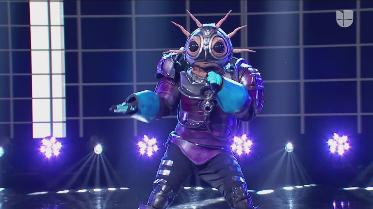 El segundo bloque de la competencia lo inauguró Marciano, quien con un merengue nos puso a bailar 'Suavemente'.