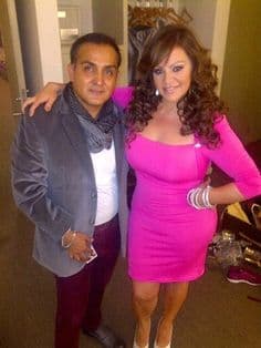 La relación entre Arturo y Jenni iba más allá de lo profesional; eran grandes amigos.