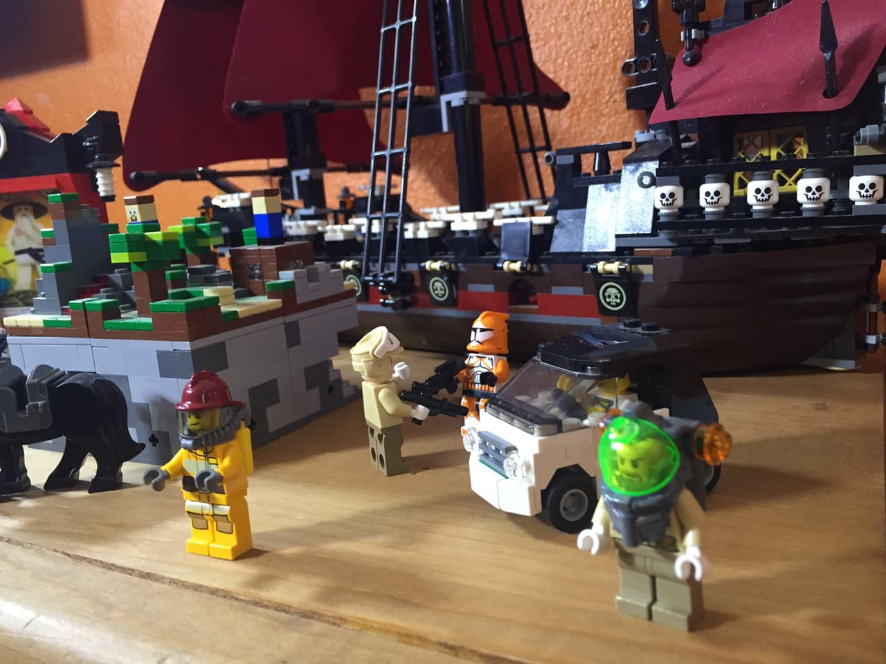 El boricua no es sólo un adicto a la música. Tiene una pasión escondida y es la de armar Legos.