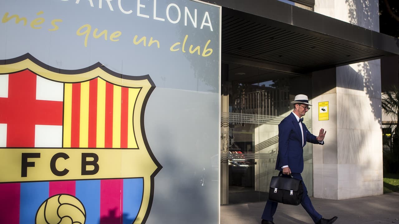 El abogado de Neymar está en el Camp Nou

