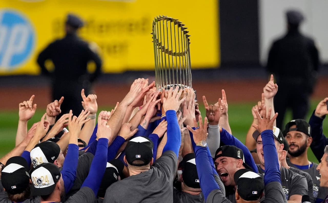 Los Dodgers de Los Ángeles campeones de la Serie Mundial tras imponerse a los Yankees en 5 juegos