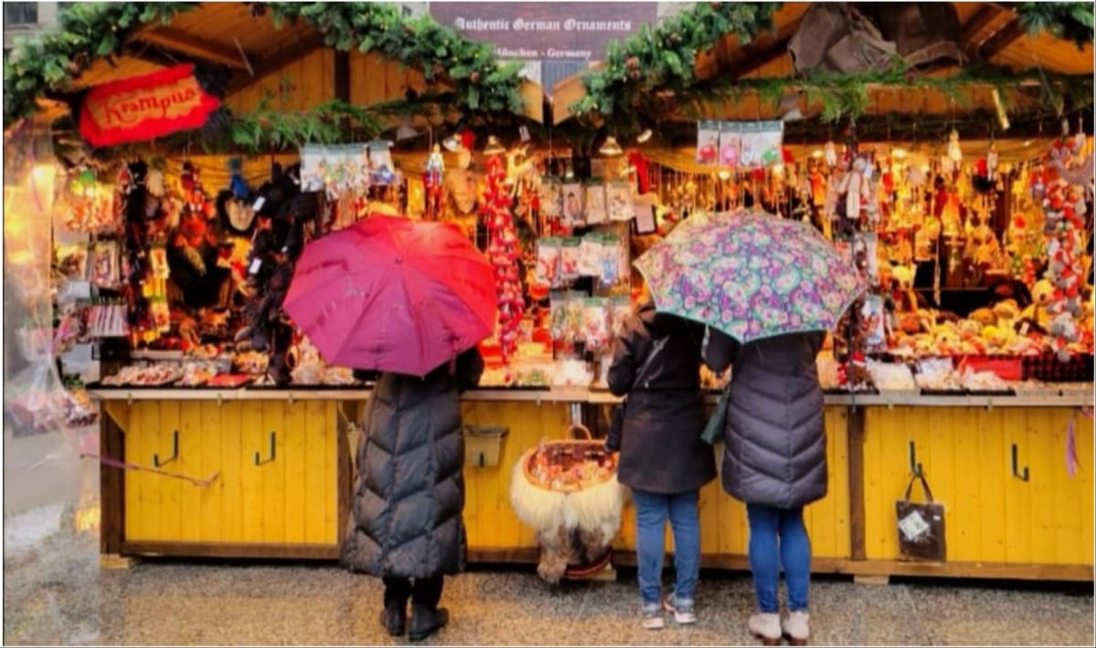 <b>Christkindlmarket River Edge Park en Aurora</b>
<br>📍360 N Broadway, Aurora, IL 60505.
<br>📆Del 17 de noviembre al 24 de diciembre.
<br>❄️El éxito de este bazar cada año es más grande, y por eso la ciudad de Aurora tiene un espacio esta temporada para que las familias disfruten un paseo por cada uno de los stands, donde podrán conocer un poco más de la cultura y gastronomía de Alemania.