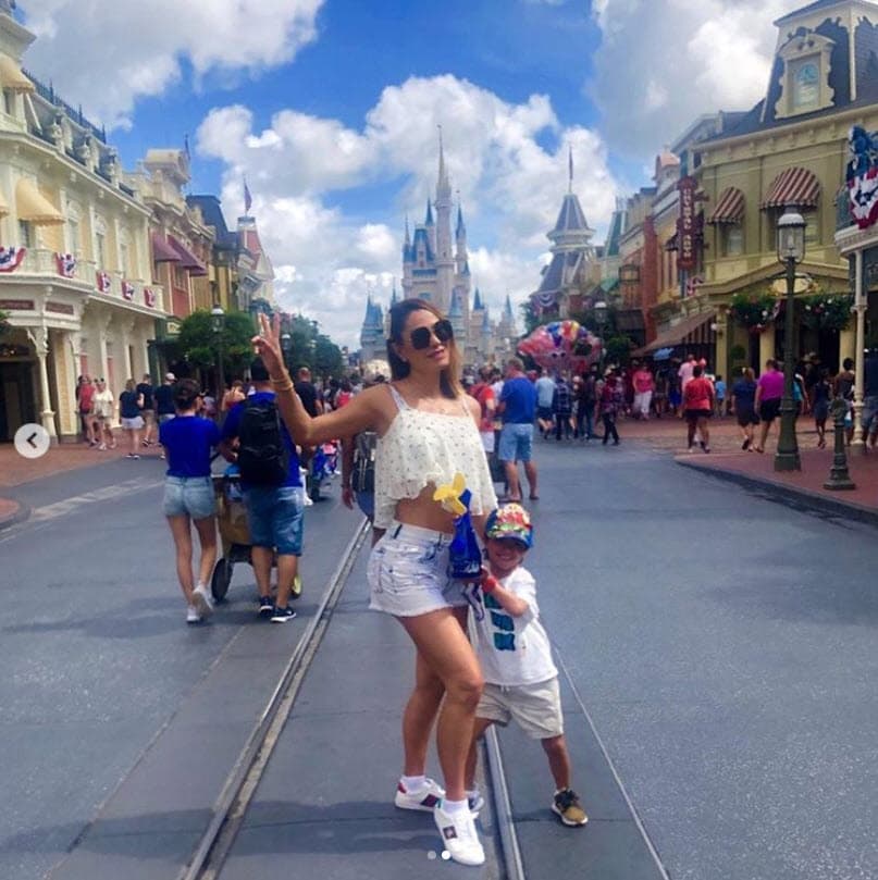 'El Bombón Asesino' compartió un mensaje para externar que lleva la cuenta del tiempo desde que su expareja
<b>no le permite estar junto a Emmanuel</b>.
<br>