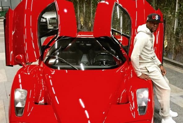 Ferrari Enzo Motor V12 6.0 Lts. Potencia 651 HP Aceleración (0-60mph) 3.14 segundos Velocidad Máxima 218 MPH (349 km/h) Precio US$3’200,000