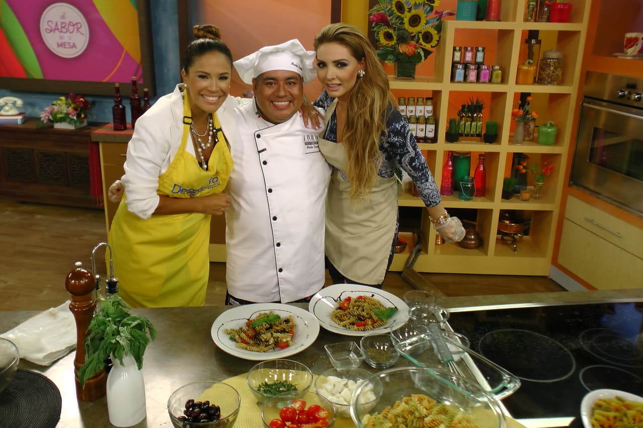El Sabor en tu Mesa con el Chef Mario, Paty y Karla.