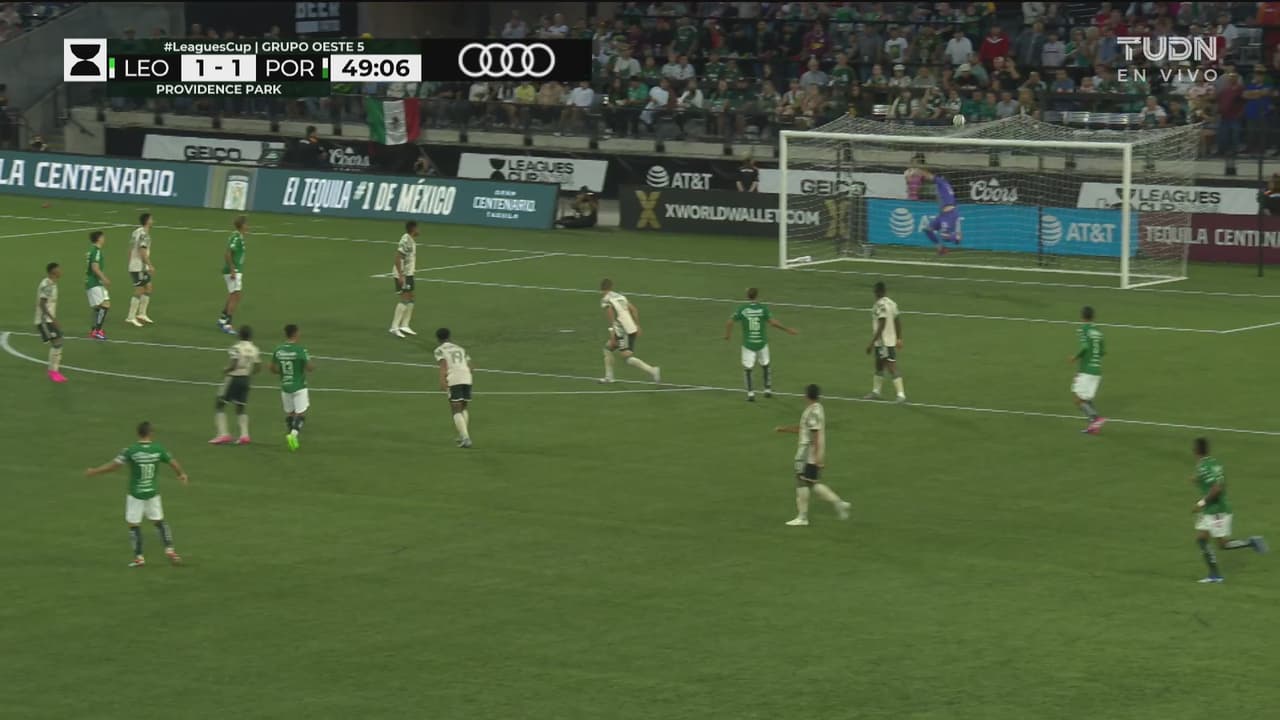 ¡Crépeau evita el segundo de León!