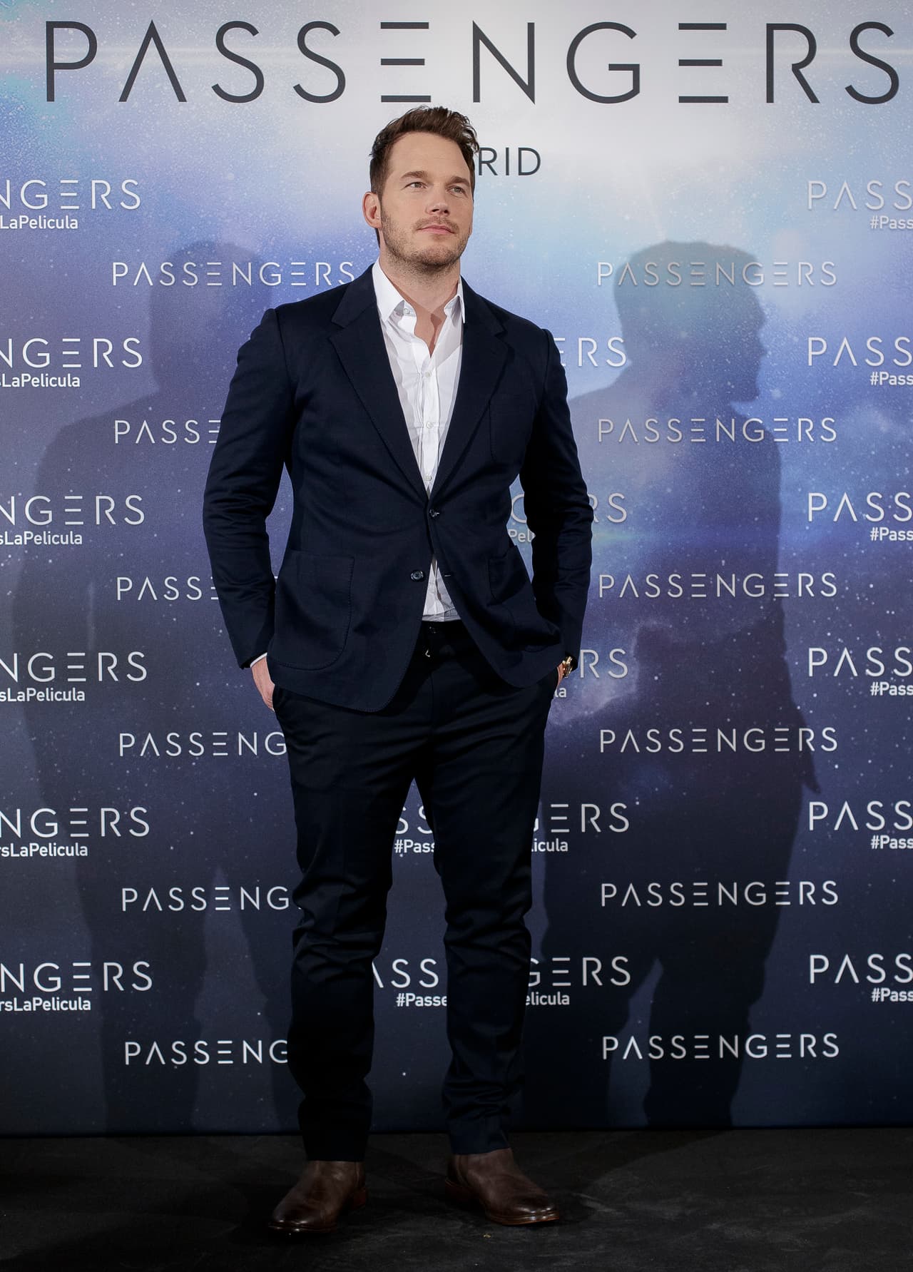 Tendrán que salvar al resto de los humanos a bordo.