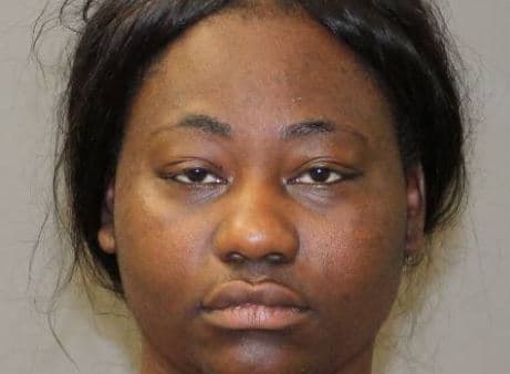 Este martes durante su audiencia Letoya Palmo rompió en llanto y dijo “Lo siento, lo siento mucho”.