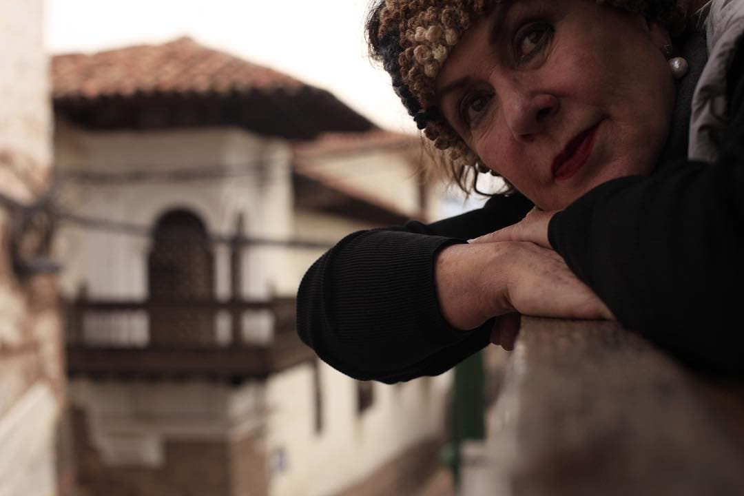 "Me han llegado bastantes memorándums en donde uno de los secuestradores pide salir por mal manejo del papeleo y de las pruebas", explicó a reporteros durante la alfombra roja del reestreno de la obra 'La jaula de las locas'.