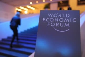 Foro Económico Mundial arranca con optimismo moderado