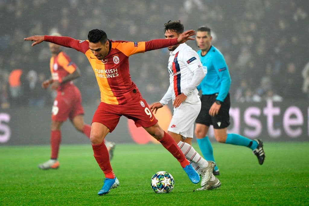 La liga turca, por fin, se suspende por el coronavirus  

