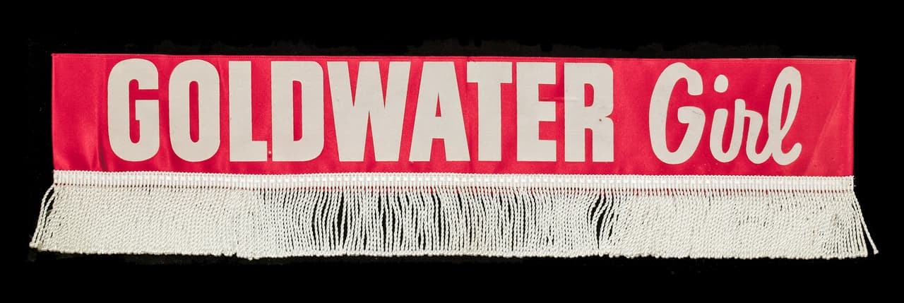 Una banda para las chicas que apoyaban a Barry Goldwater en 1964.