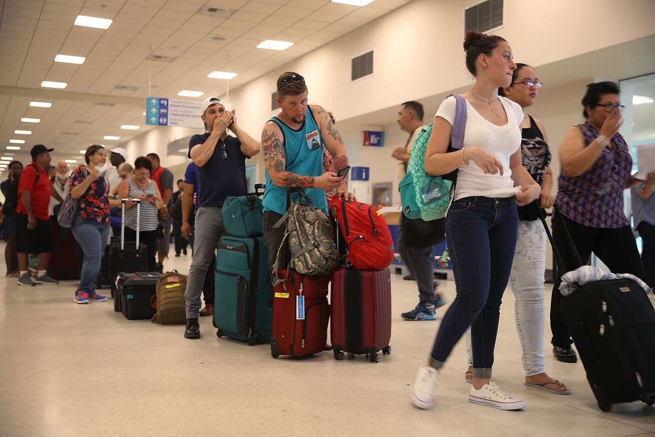 Anuncian cancelación de vuelos en el aeropuerto de San Juan por la tormenta Karen
