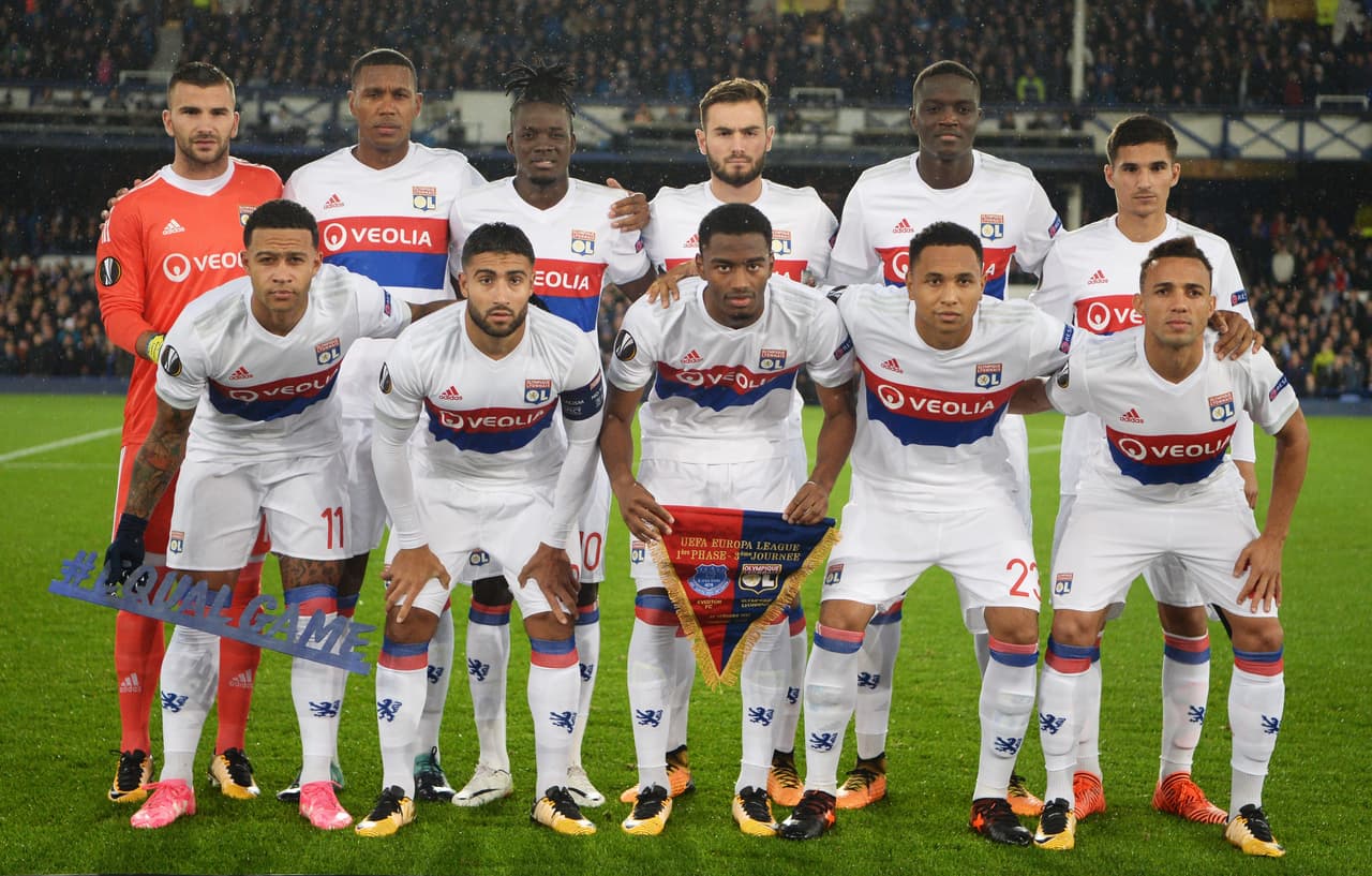 El Lyon de Silvinho cuenta con buenos talentos que pueden ser clave en la victoria: Memphis Depay y Moussa Dembele. Lyon sólo ha logrado llegar a una semifinal en el 2009-2010.