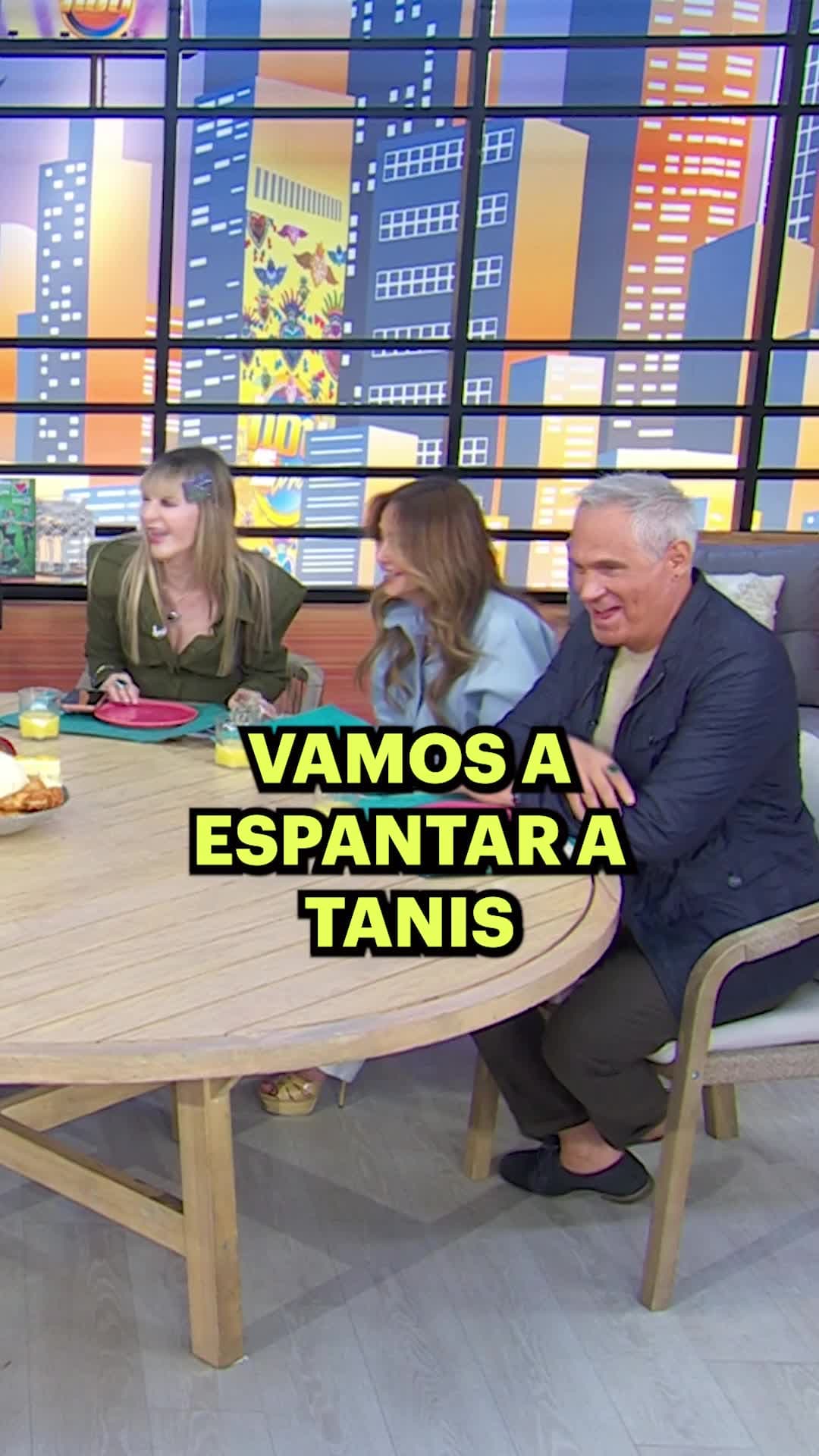 Tania Rincón le dio TREMENDO SUSTO a Andrea Legarreta en la calle