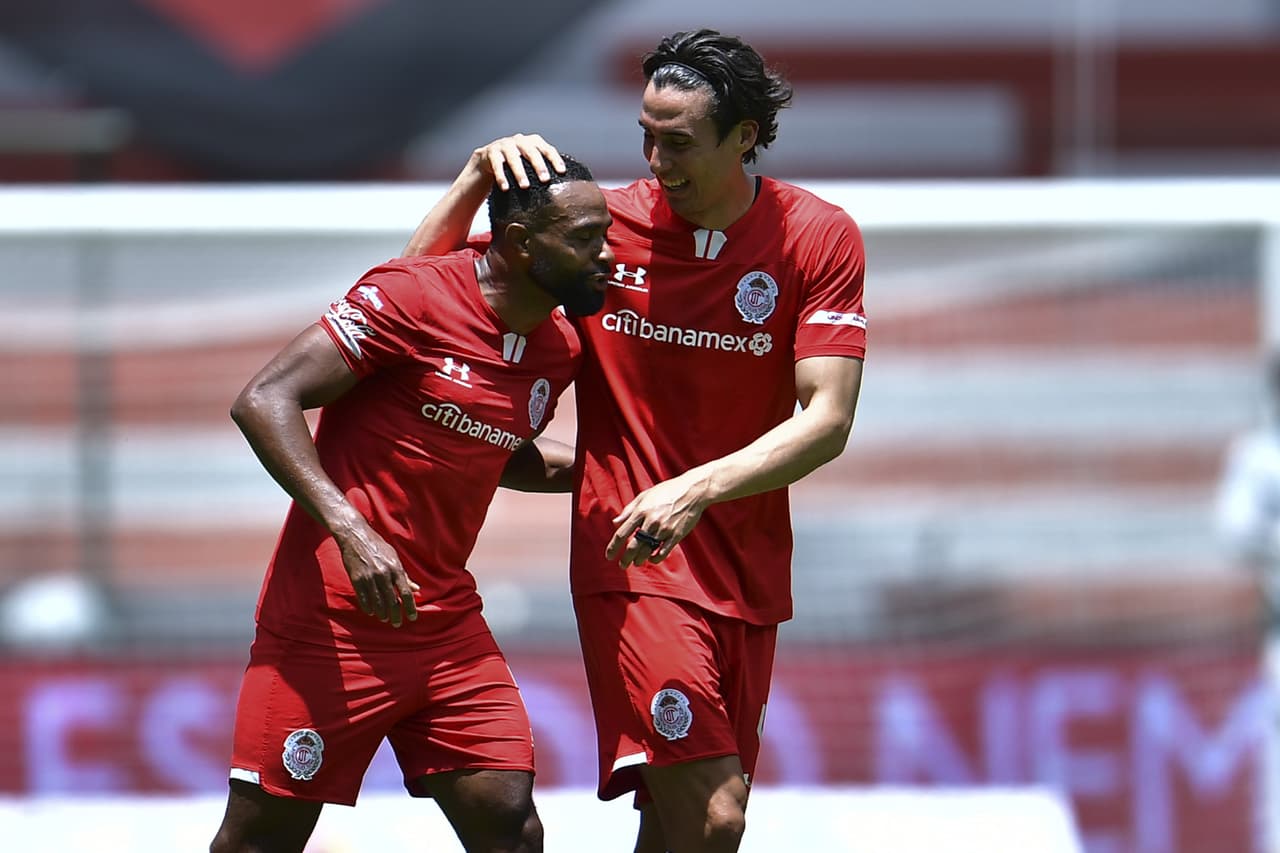 during the game Toluca vs Tigres UANL, corresponding to Day 05 of the Torneo Apertura Guard1anes 2020 of the Liga BBVA MX, at Nemesio Diez Stadium, on August 16, 2020. 
<br>
<br> durante el partido Toluca vs Tigres UANL, correspondiente a la Jornada 05 del Torneo Apertura Guard1anes 2020 de la Liga BBVA MX, en el Estadio Nemesio Diez, el 16 de Agosto de 2020.