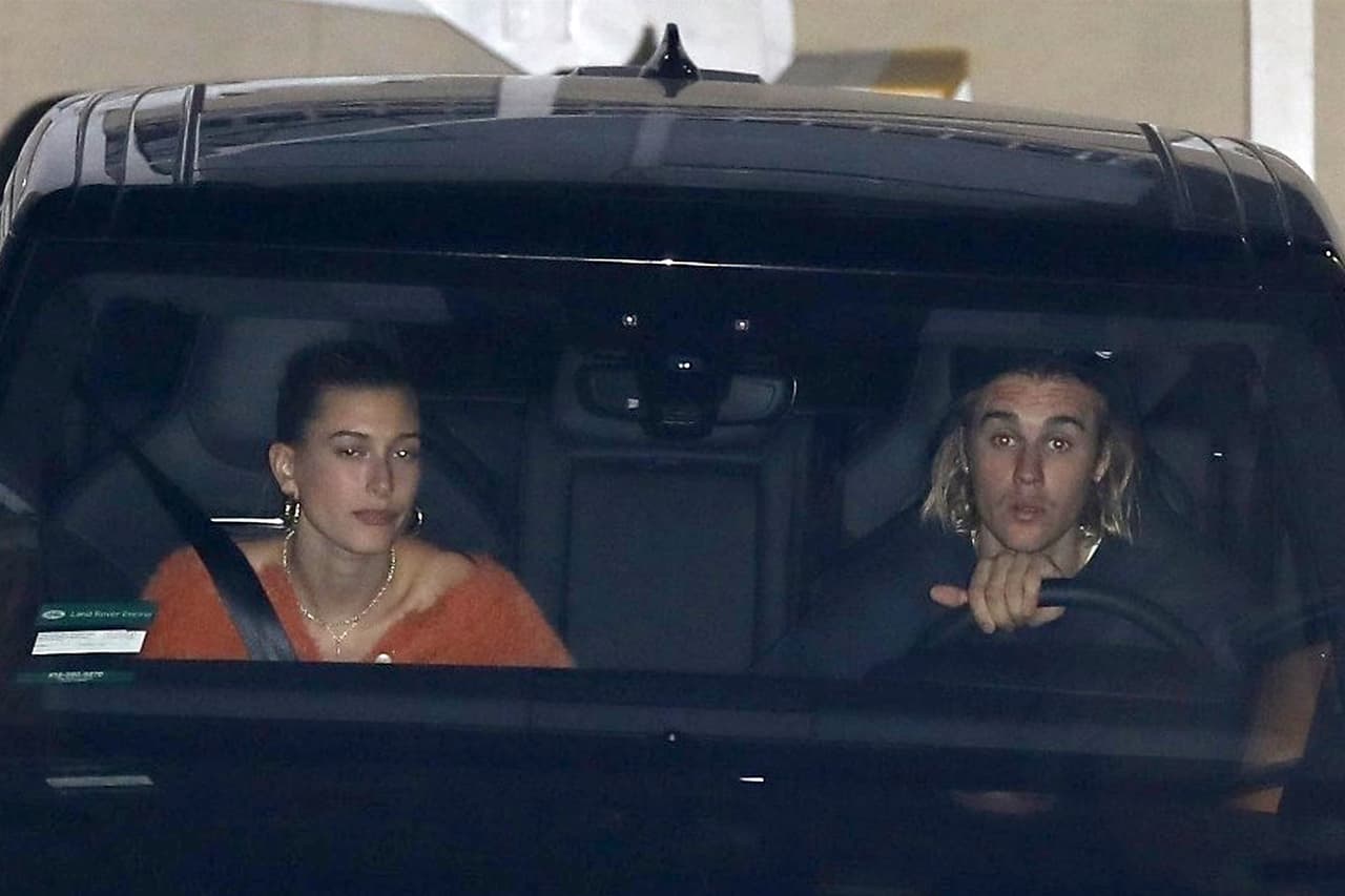 En una reciente
<b><a href="https://www.harpersbazaar.com/culture/features/a23796313/hailey-baldwin-interview-2018/">entrevista con 'Harper's Bazaar', Hailey Baldwin habló maravillas de su esposo</a></b> y también adelantó que quiere tener hijos con él.