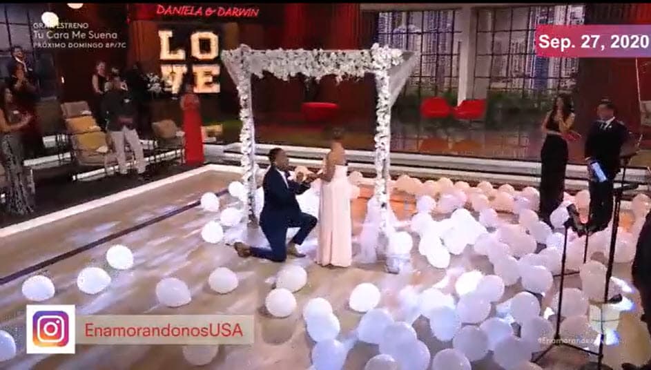 El 27 de septiembre 2020 fue un día muy especial para ambos, pues 
<b>se comprometieron en matrimonio en Enamorándonos.</b>
<br>