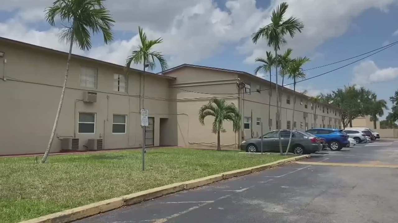 “Son inhumanas”: inquilinos de un complejo en Miami enfrentan desalojos y denuncian represalias en su contra