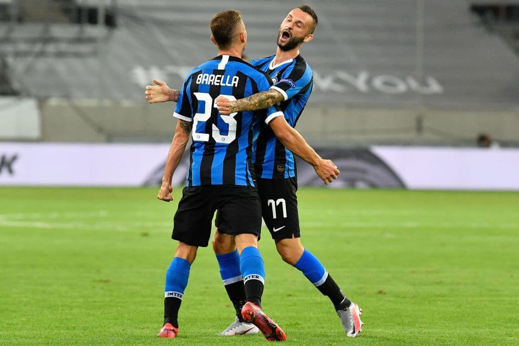 La insistencia del Inter da frutos, y de la mano de Nicolo Barella el Inter dse adelanta en el marcador.