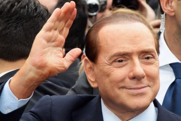 SILVIO BERLUSCONI. El magnate de los medios de comunicación, también fue Primer Ministro de Italia, ytiene una fortuna valorada en 8,500 millones.