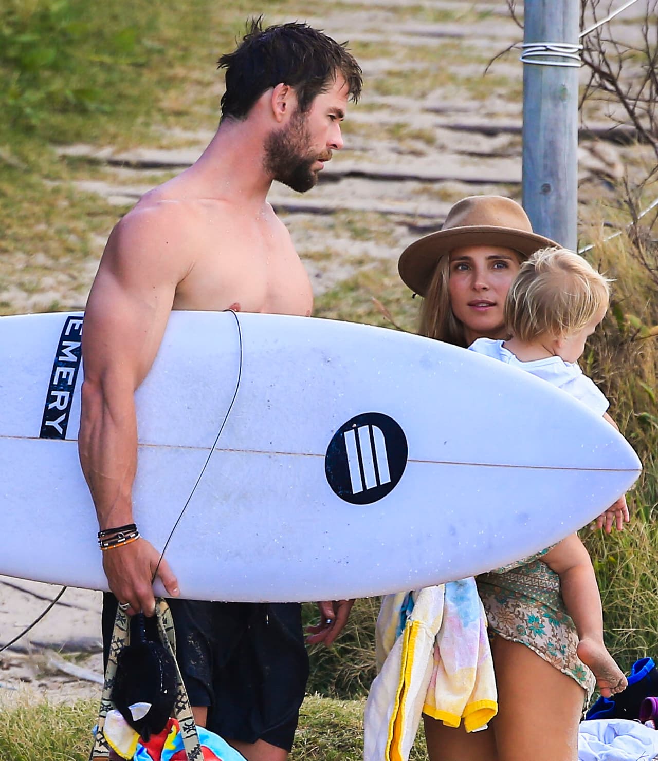 Con esos hermosos ojitos Elsa convenció a su amorcito.