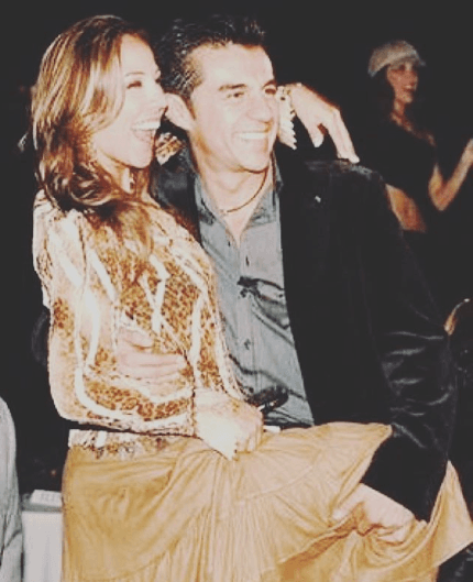 El mensaje no pasó desapercibido y hasta Eugenio Derbez comentó: "Ya, quietos! ¡Échenles agua!". Mientras el resto de sus seguidores afirmaron que hacían una bonita pareja en la vida real.