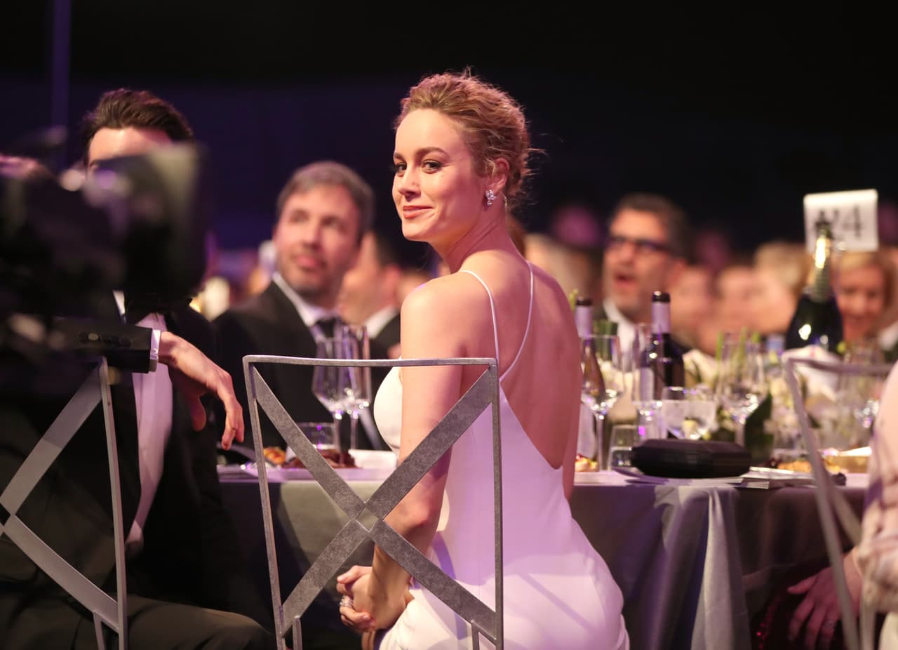 La ganadora del Oscar Brie Larson tendrá la oportunidad de entregar el galardón a alguna de sus colegas.