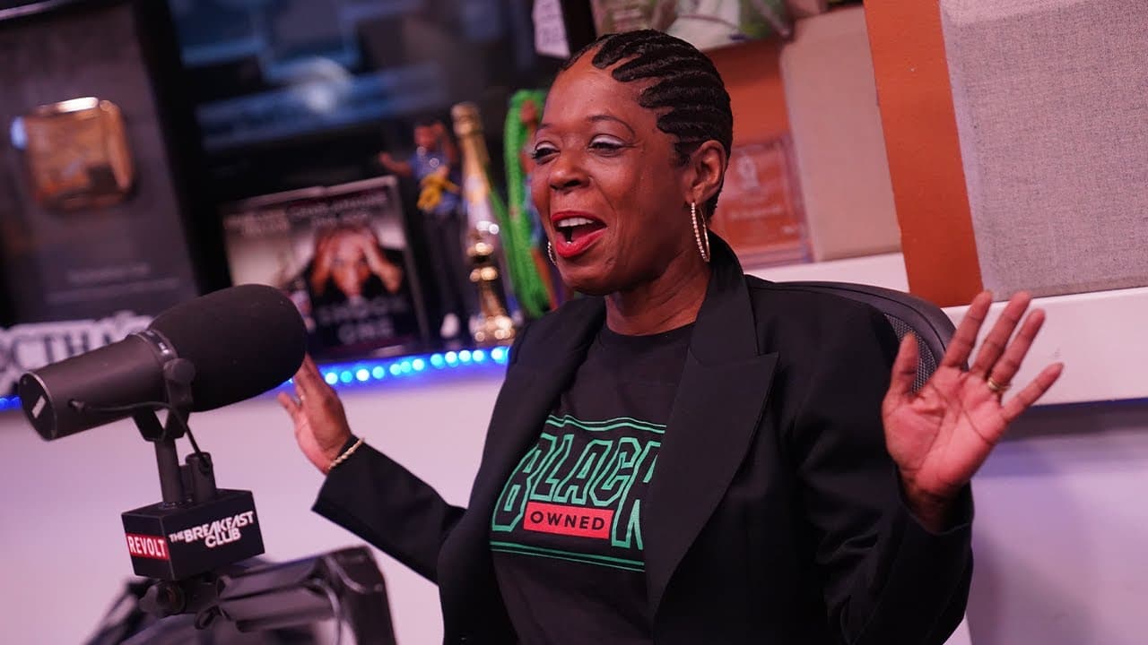Marlo Williams On Comedy Come Up, Wal-Mart, White Guys + More

