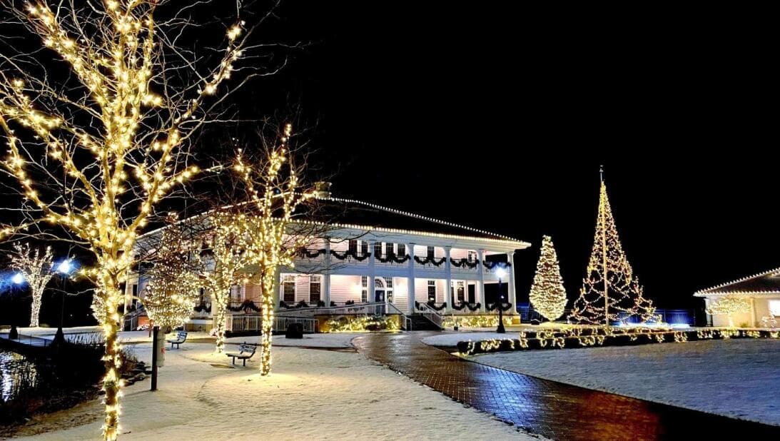 <b>Relacionado</b>: Visita 
<b><a href="https://www.univision.com/local/philadelphia-wuvp/ciudades-pensilvania-navidad-2021-fotos" target="_blank">estas ciudades de Pensilvania</a></b> y vive la Navidad al máximo