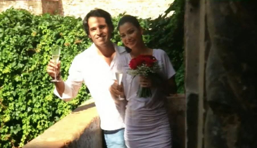 El hermano de Karla Martínez rentó el lugar para que nadie interrumpiera el romántico momento.