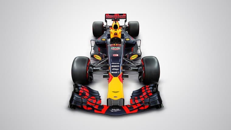 El ancho incrementado por reglamento para esta temporada, también facilitó la aparición de diversos deflectores hacia los laterales de los autos de Fórmula 1, como se puede ver en el Red Bull en esta imagen.