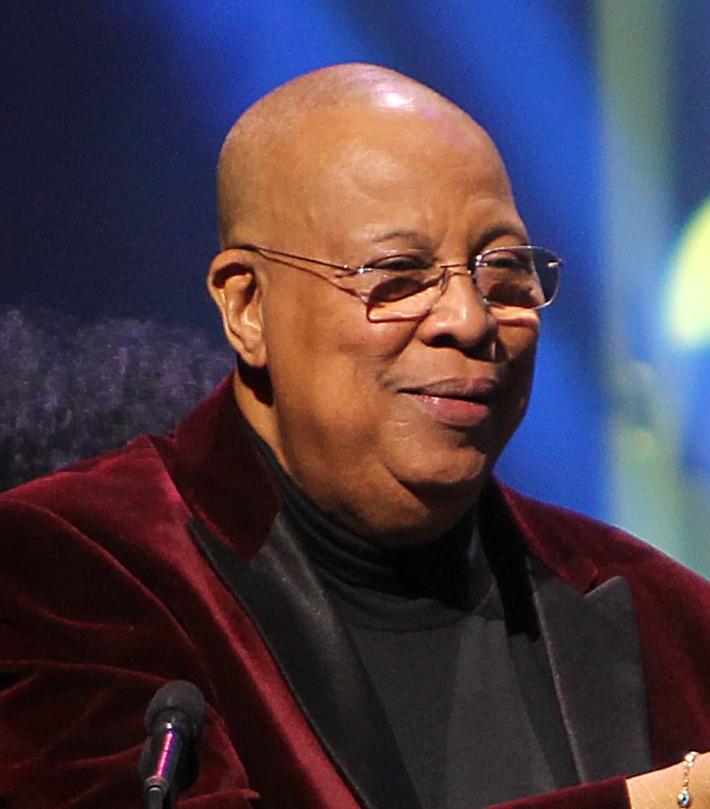 Chucho Valdés es el estandarte del jazz afrocubano moderno para el mundo. En su estilo se mezclan notas afrocubanas, jazz, música clásica, rock y otros géneros en menor escala.