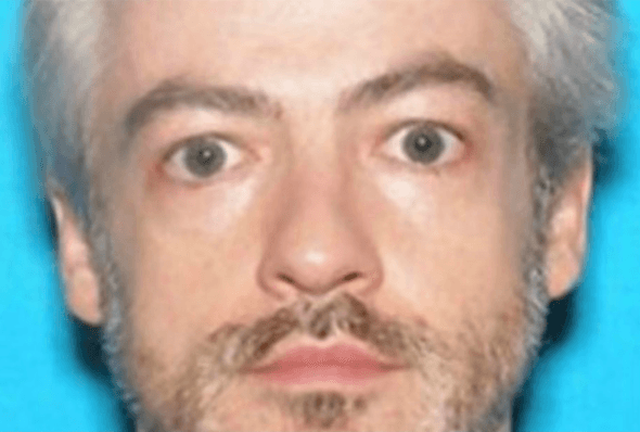 Acusan de asesinato en primer grado a profesor de Chicago buscado por muerte de estilista