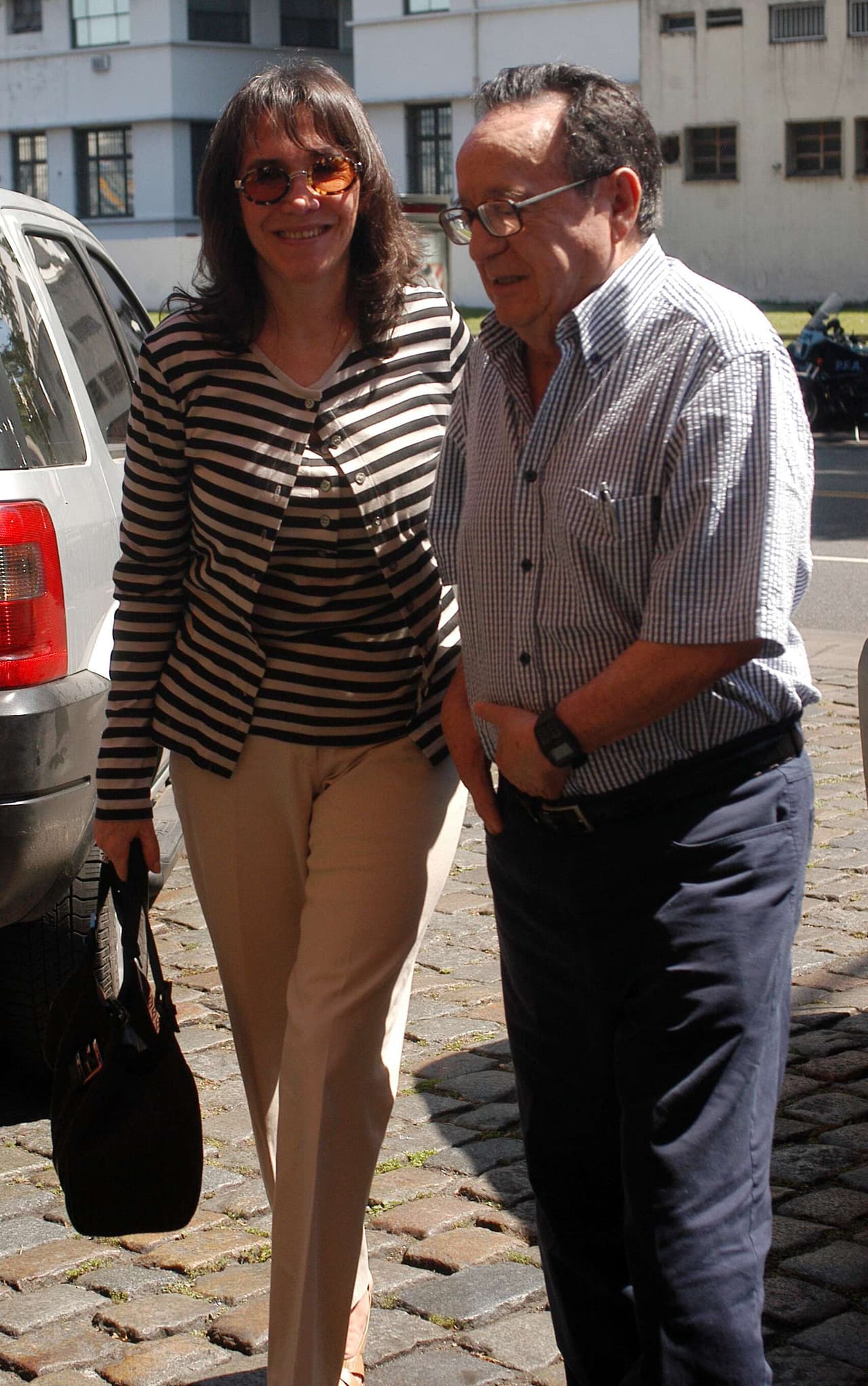 “Me tijeretearon, bueno, más bien fue con bisturí, me quitaron pellejos de los ojos y de la papada”, dijo a Televisa Espectáculos.