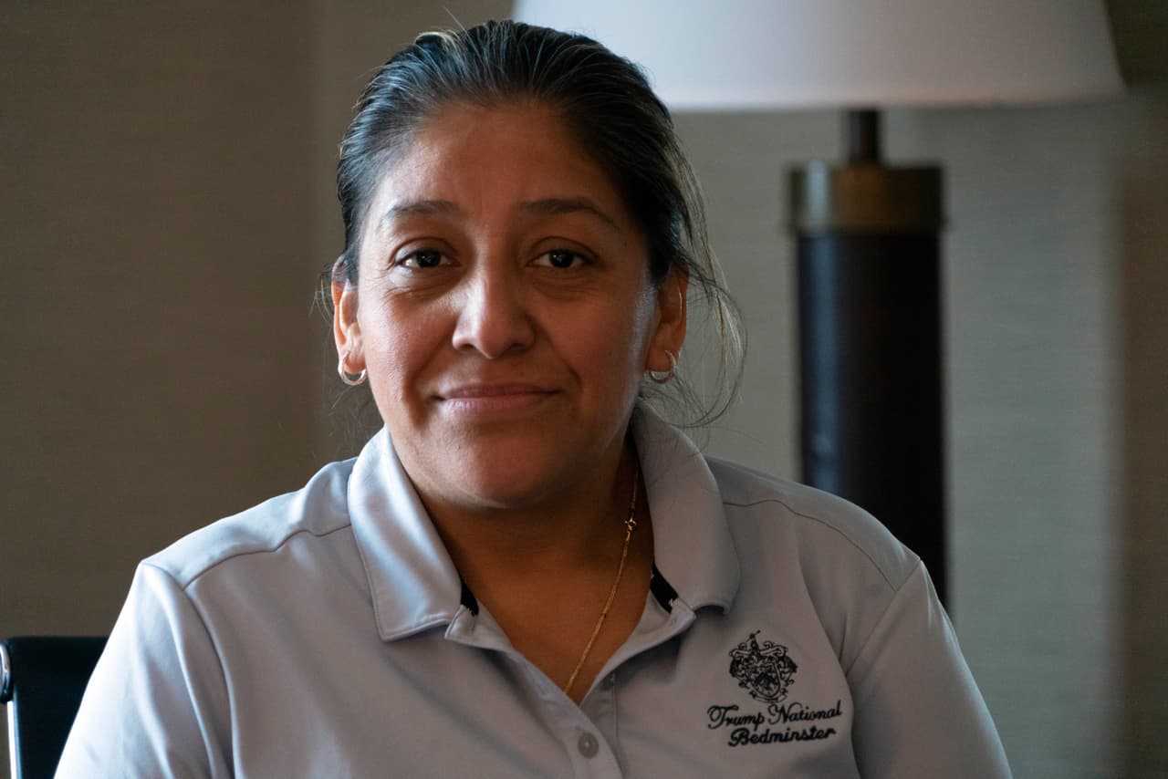  “Chiquita” vs Trump: la inmigrante que desató una crisis en los clubes del presidente