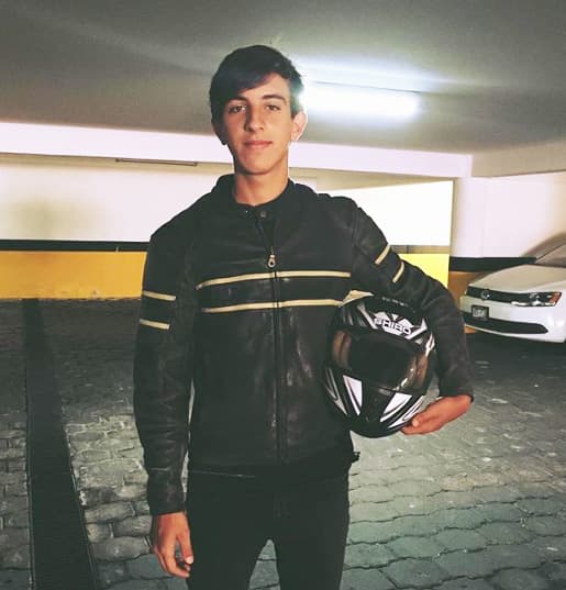 Mientras que Lucca seguirá los pasos de su mamá y está estudiando música.