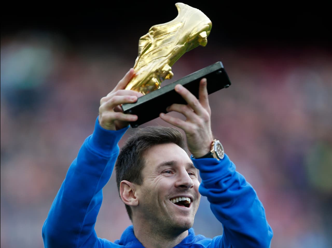 Le otorgaron en seis ocasiones la Bota de Oro de la European Sports Media.