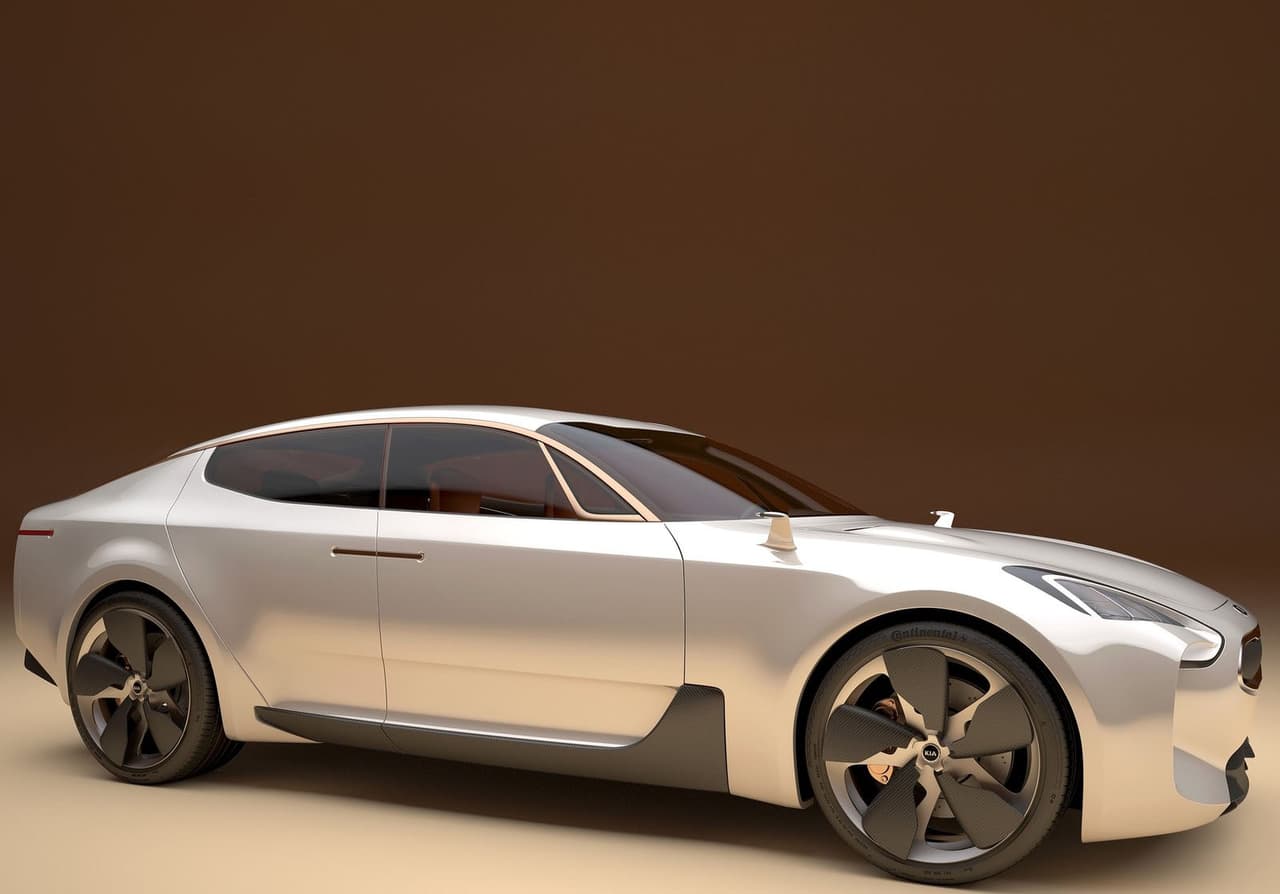 La primera de las variantes del Kia GT llegaría con un motor a gasolina de 4 cilindros con 315 HP, mientras que una versión diésel contaría con un motor de 2.2 litros con 197 HP heredado del Hyundai Santa Fe. Esta variante diésel sería exclusiva para el mercado europeo.